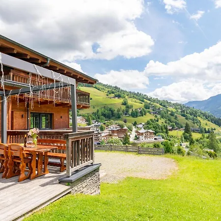 Susanna Chalet Saalbach-Hinterglemm