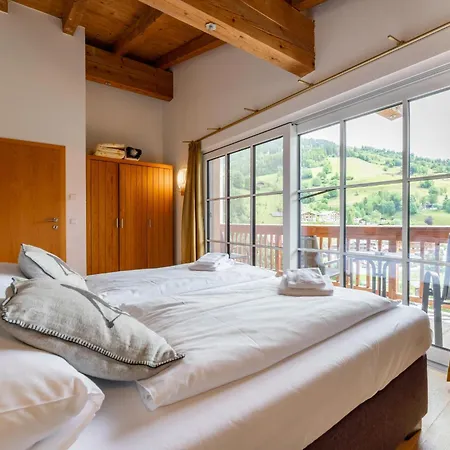 Susanna Chalet *